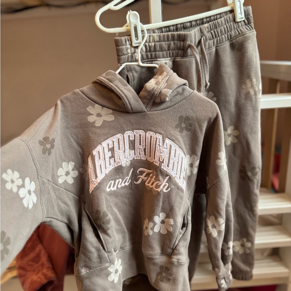 Abercrombie & Fitch Gray Floral Hoodie and Joggers